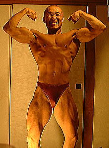 �k�C���{�f�B�[�r���_�[�Óc�摜1