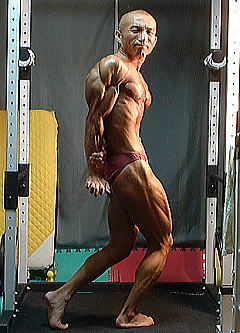 �k�C���{�f�B�[�r���_�[�Óc�摜3