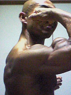 �Óc�{�f�B�[�r���_�[�摜1